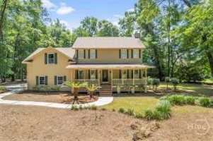 featured image of 18 Passaic Dr