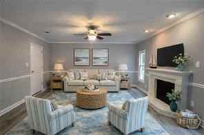 18 Passaic Dr - Photo 4 of 26
