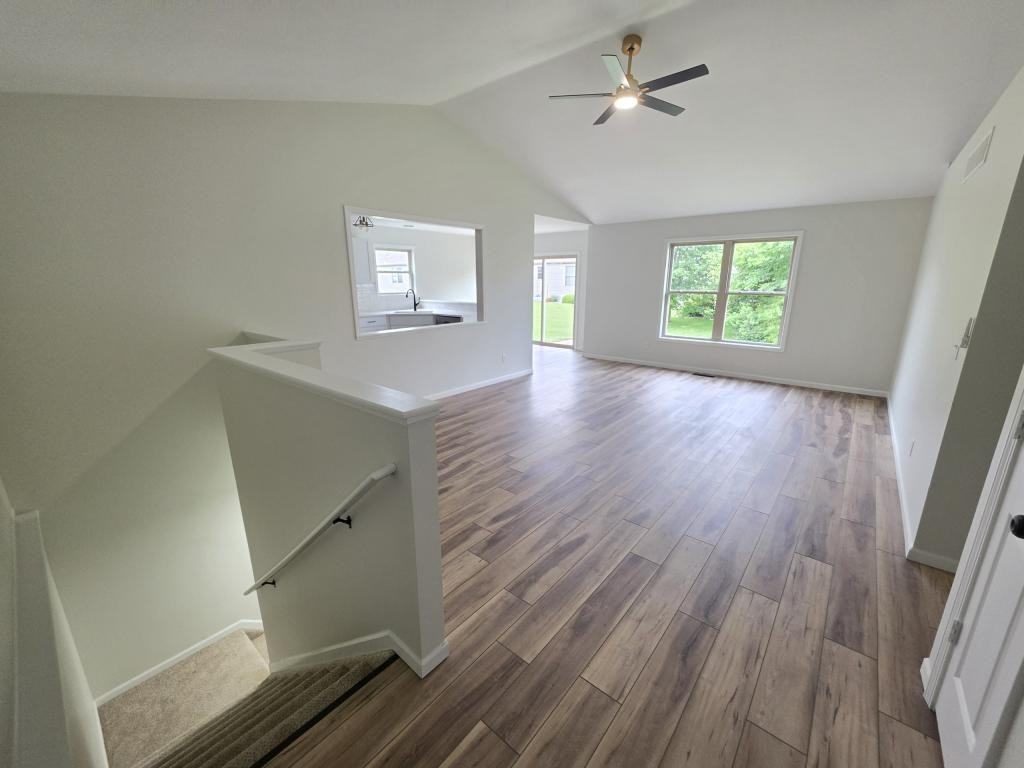1813 Rambling Rose Ln - Photo 2 of 25