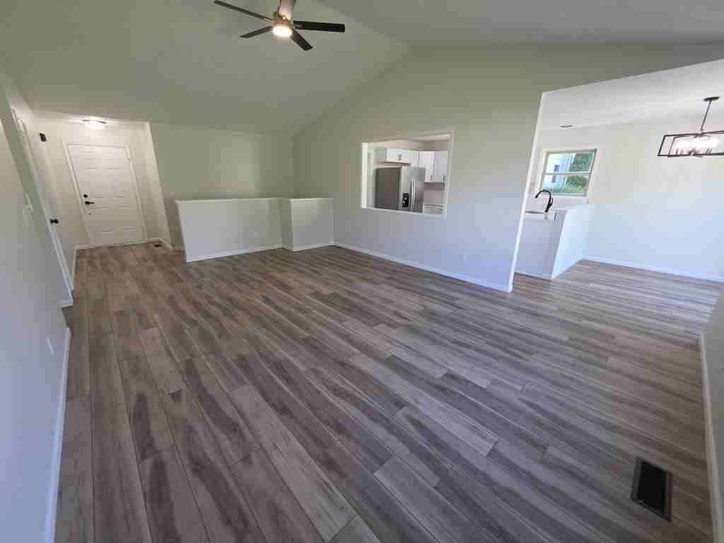 1813 Rambling Rose Ln - Photo 3 of 25