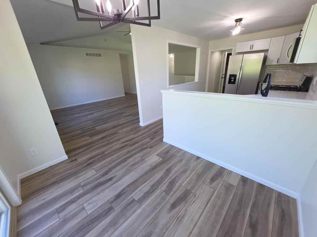1813 Rambling Rose Ln - Photo 6 of 25