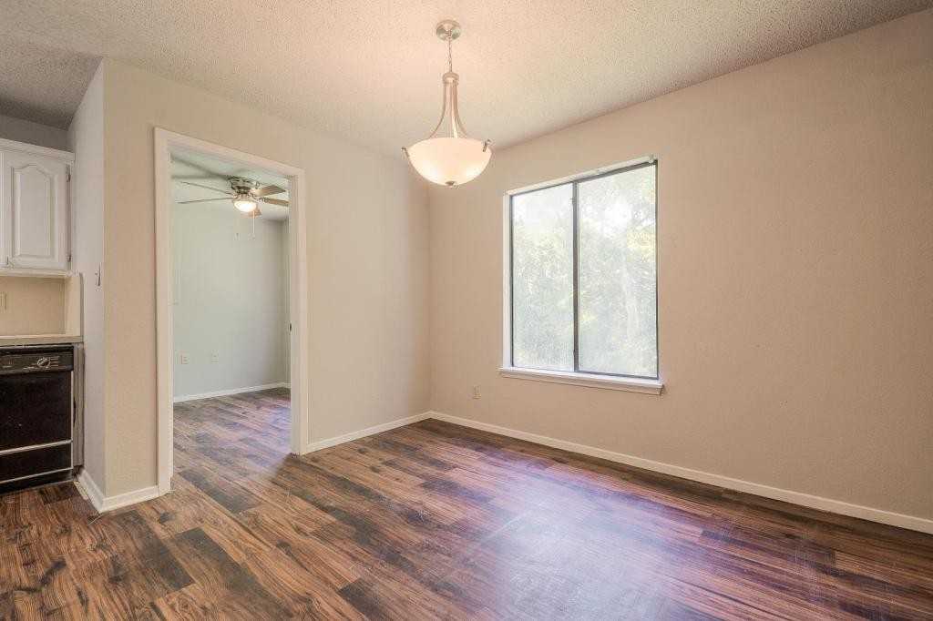 246 W Mcfarland St Apt D - Photo 5 of 13