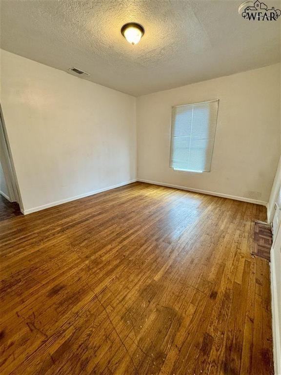 1111 Monroe St - Photo 2 of 7