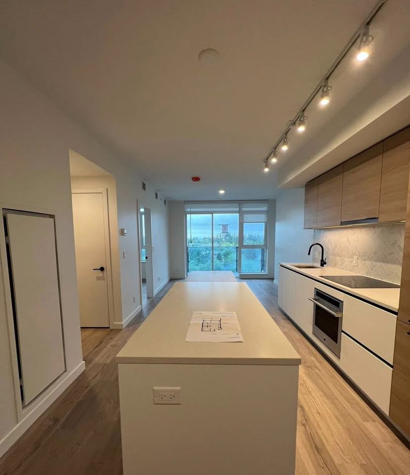 13000 105 Avenue - Photo 3 of 17