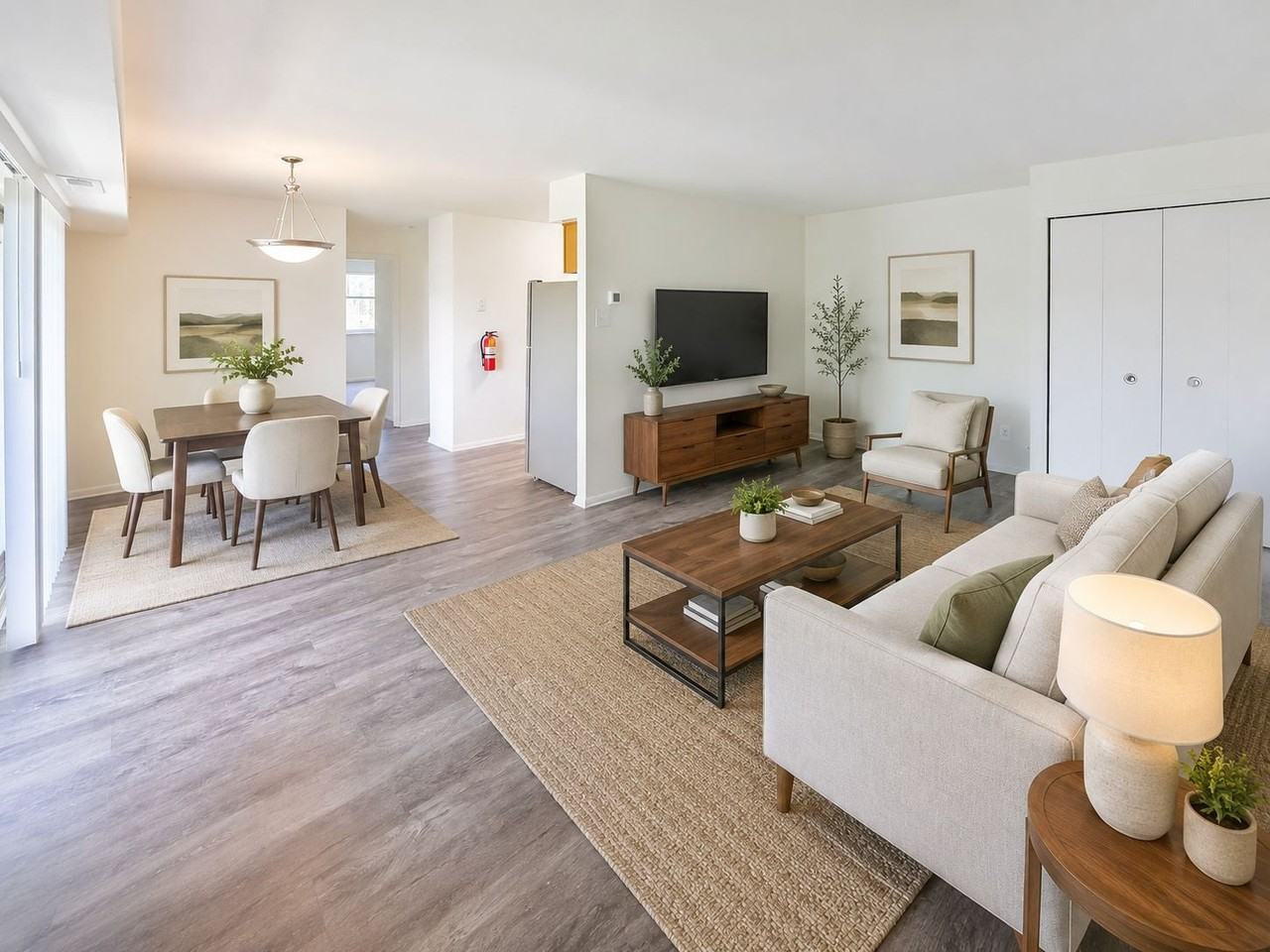 Chesterfield Apartment Homes - Photo 7 of 50