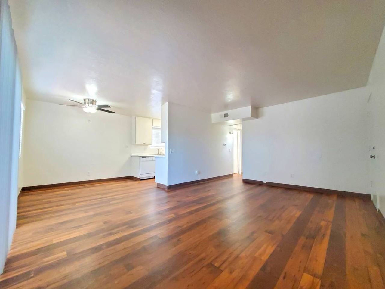 Paseo Del Prado Apartments! - Photo 6 of 17