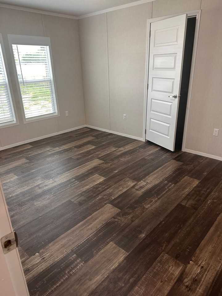 443 W Dogwood Ave - Photo 7 of 13
