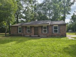 featured image of 1852 Engle Rd