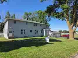 featured image of 341 1st St