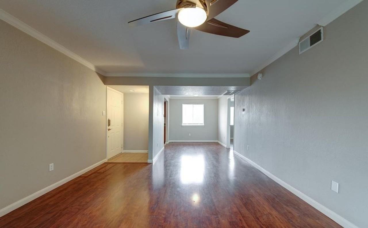 8256 E Arabian Trl #226 - Photo 7 of 10