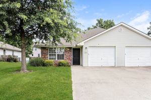 featured image of 514 Nw Woodbury Dr