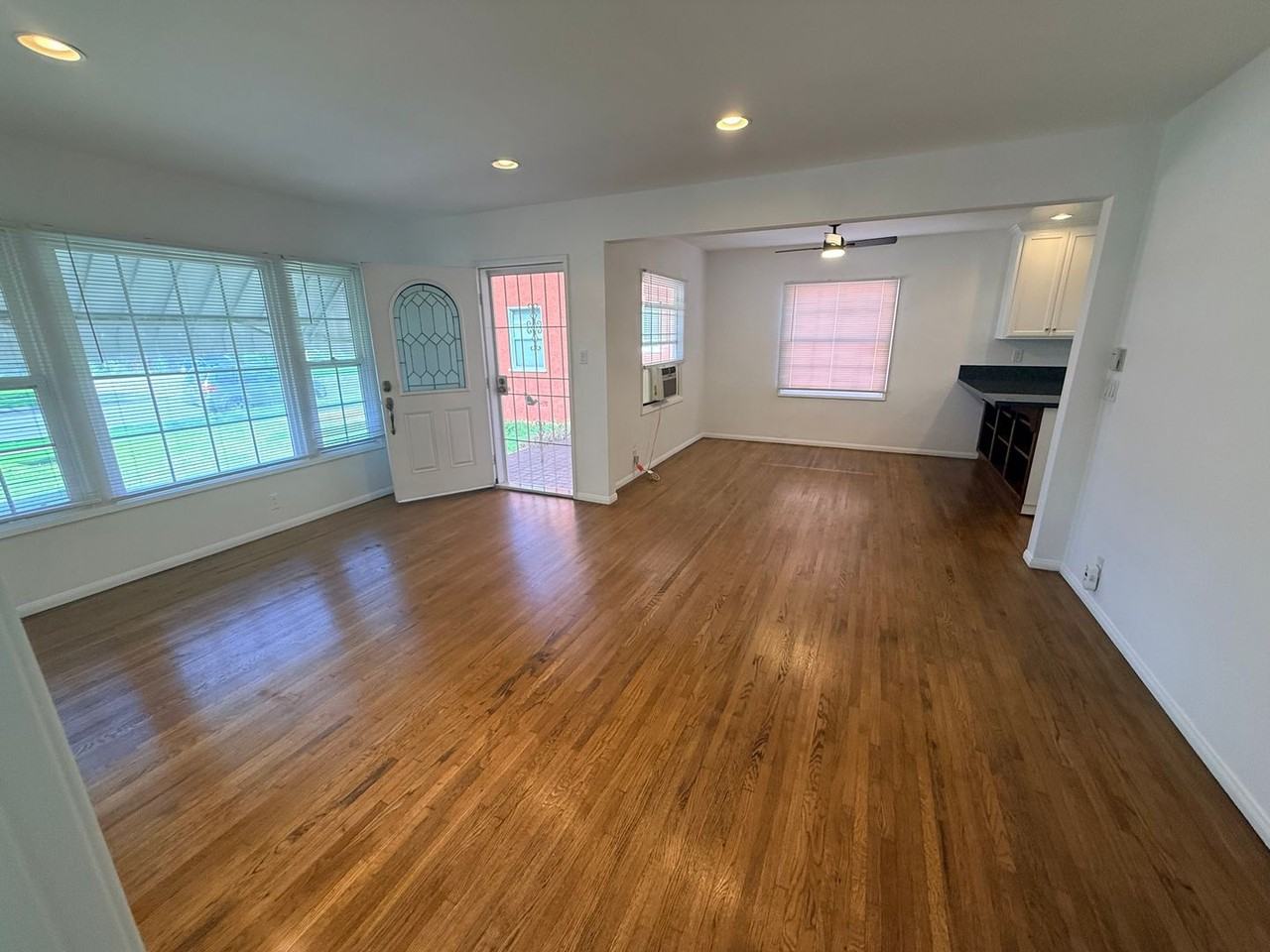 2837 Dollar St - Photo 2 of 25