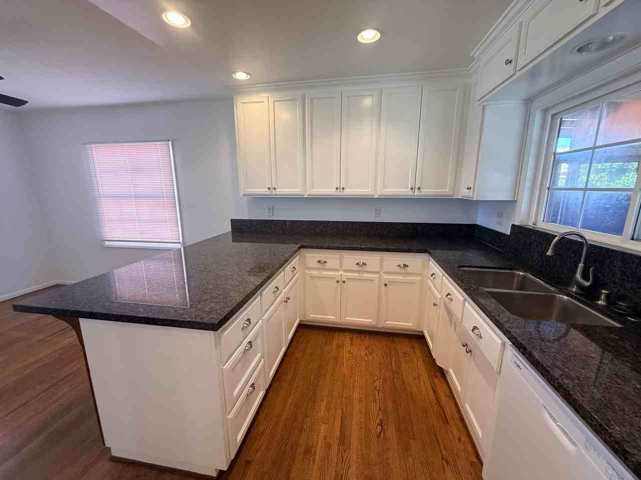2837 Dollar St - Photo 4 of 25