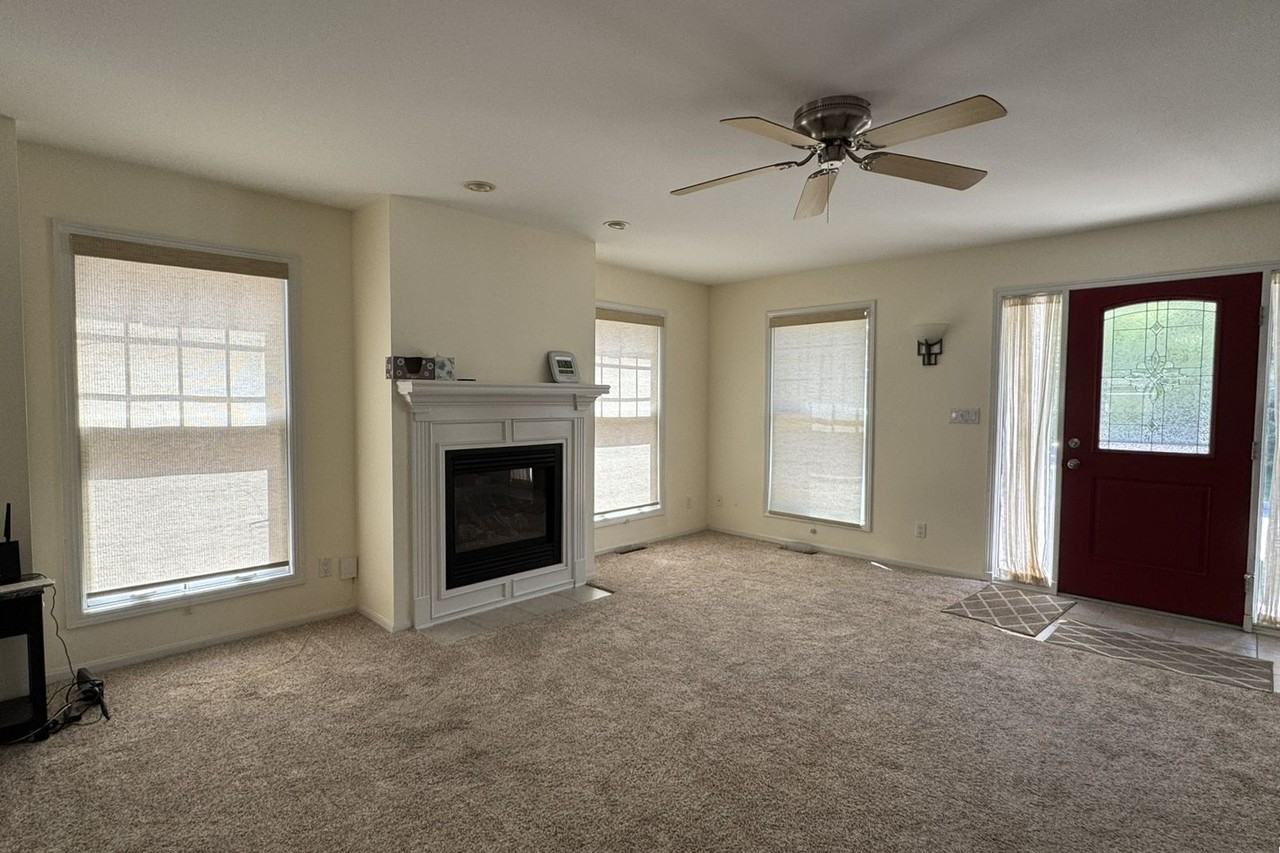 2723 Hampton St - Photo 2 of 19