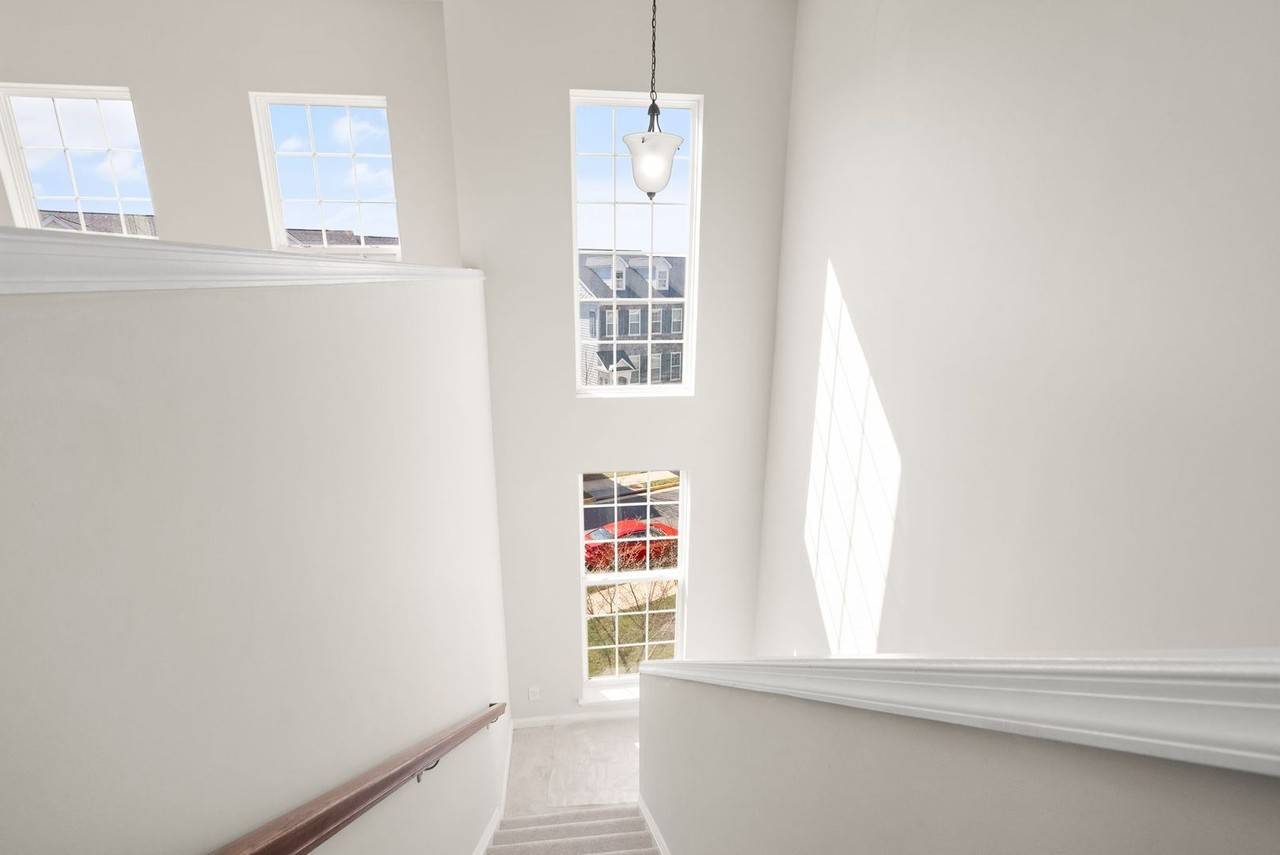 42696 Telford Ter - Photo 2 of 43