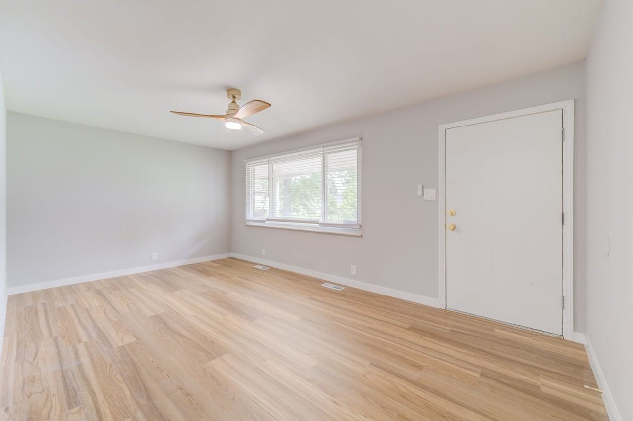 2303 Ida Dr - Photo 2 of 29