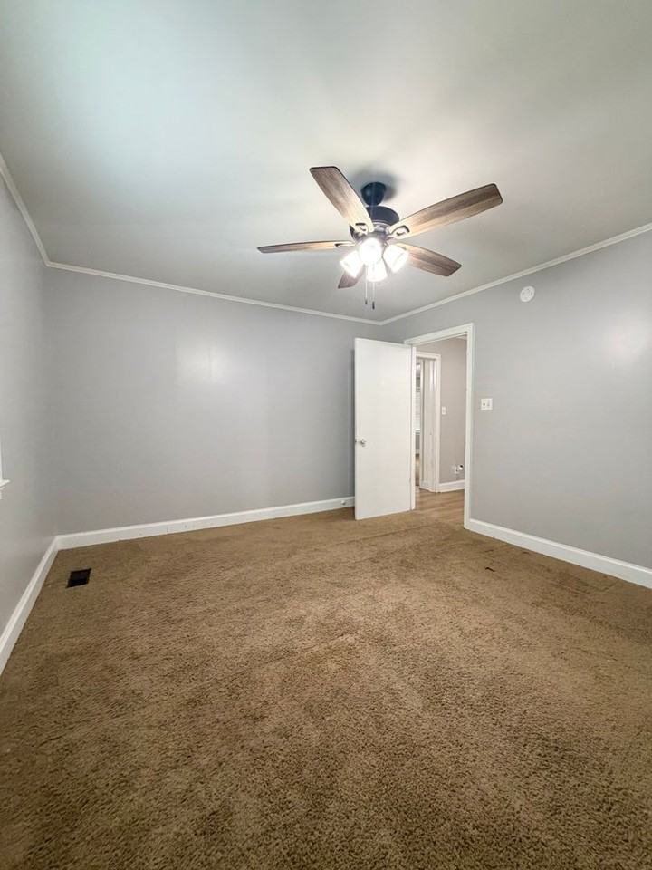522 Smyrna Rd - Photo 4 of 7