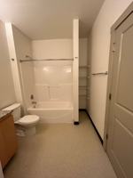 featured image of 2480 Lakeview Dr