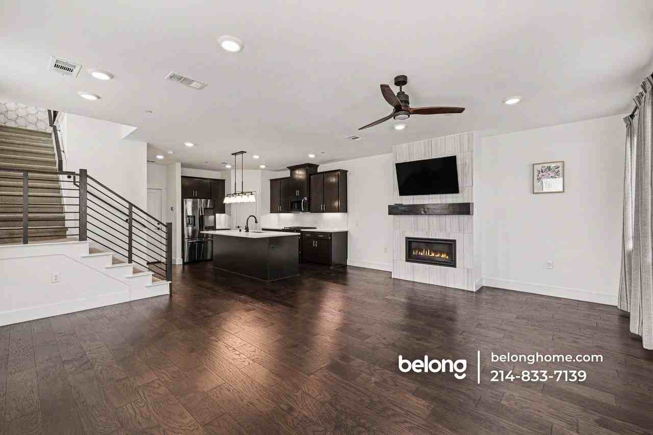 860 Bandera Ct - Photo 6 of 20