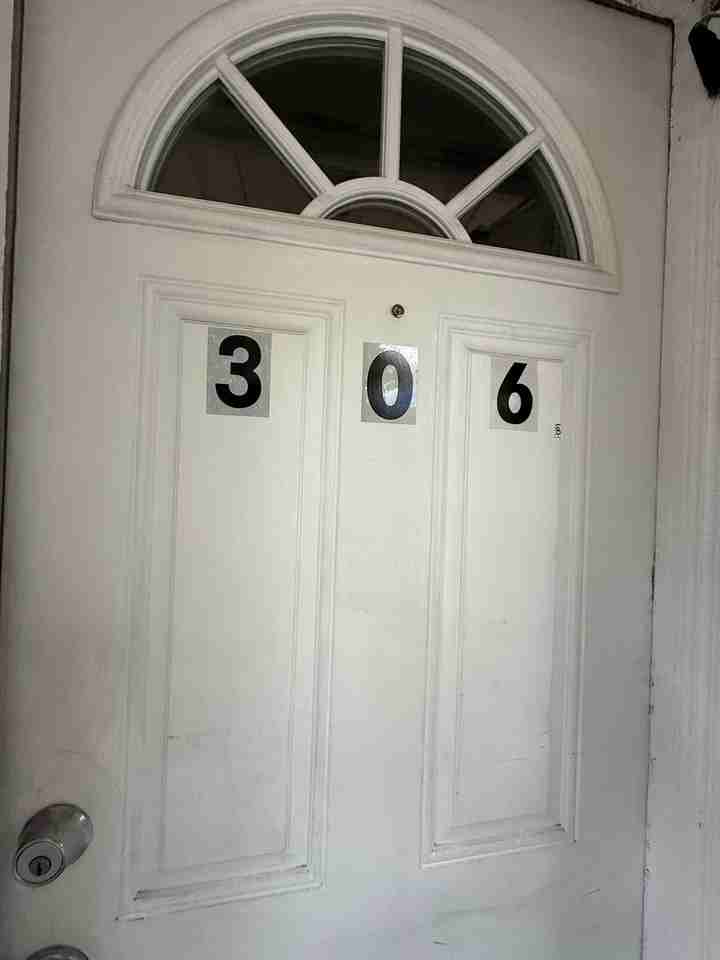 306 Dayton St - Photo 2 of 25