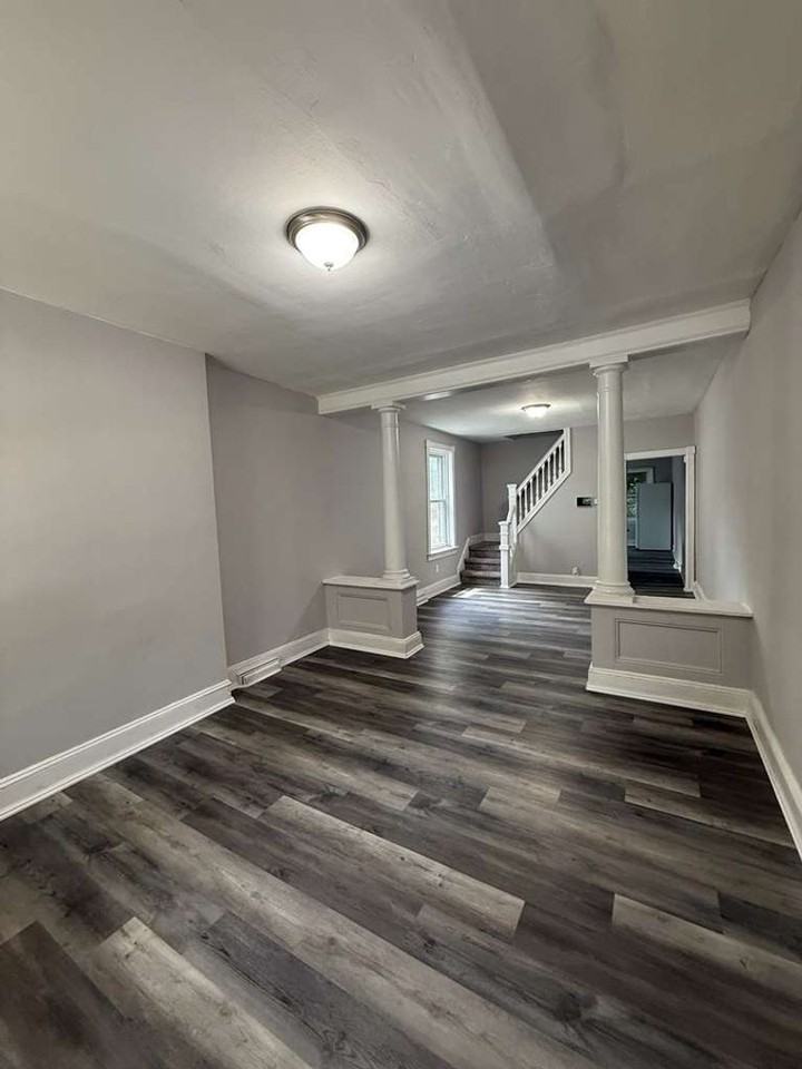 306 Dayton St - Photo 6 of 25