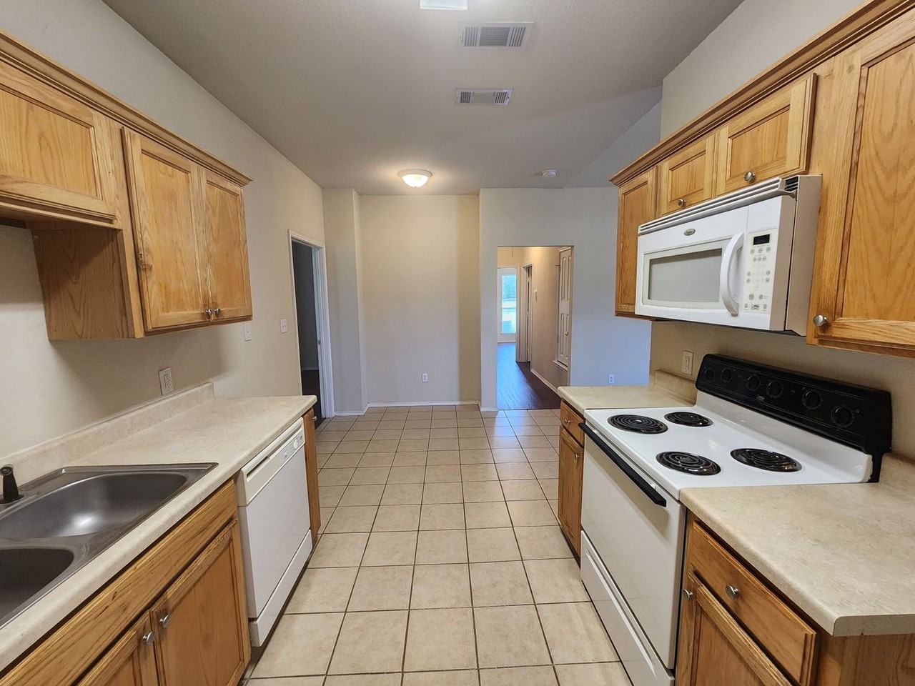 106 106 Collett Court - 106 Collett Ct - Photo 6 of 24