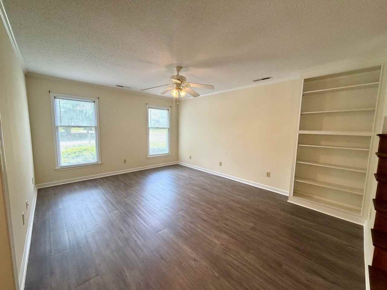 2051 Tudor St - Photo 2 of 9