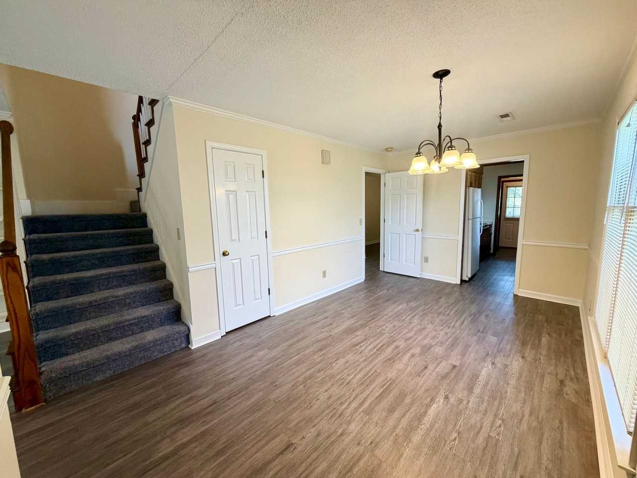 2051 Tudor St - Photo 3 of 9