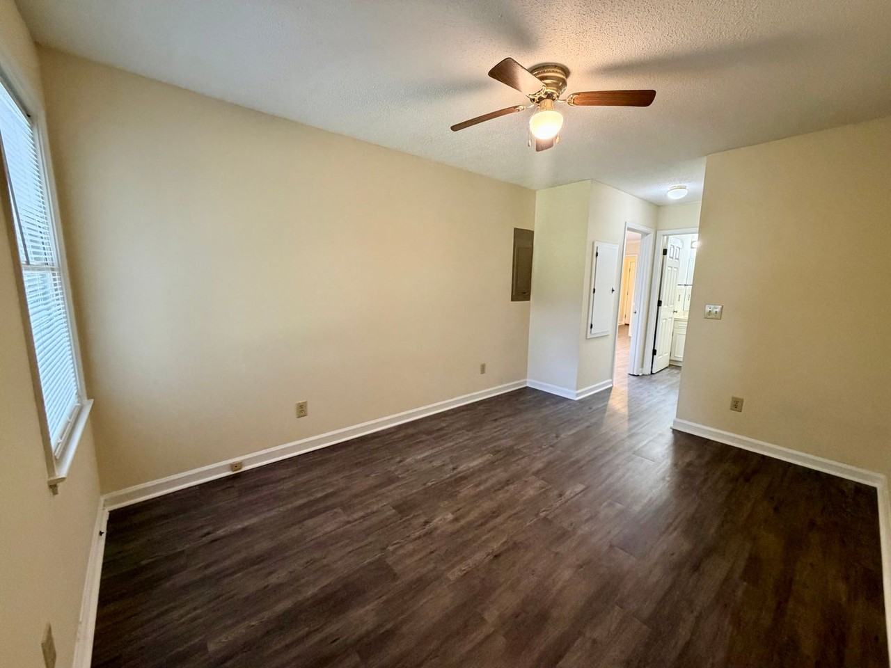 2051 Tudor St - Photo 6 of 9