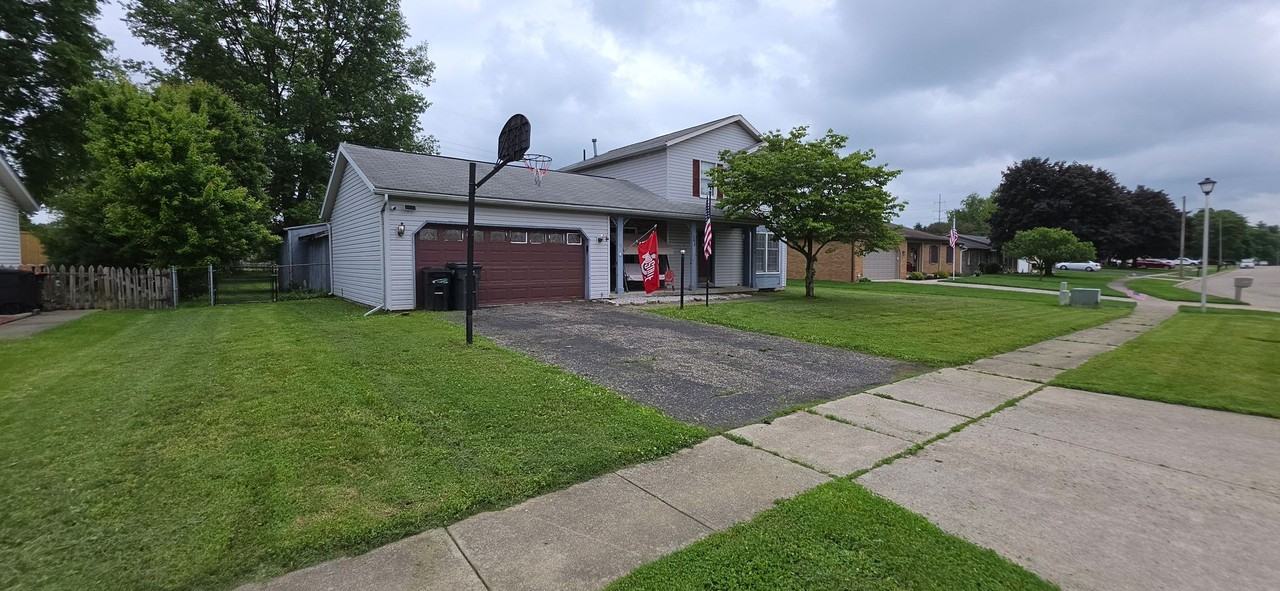 488 Myrtle Ave - Photo 3 of 3