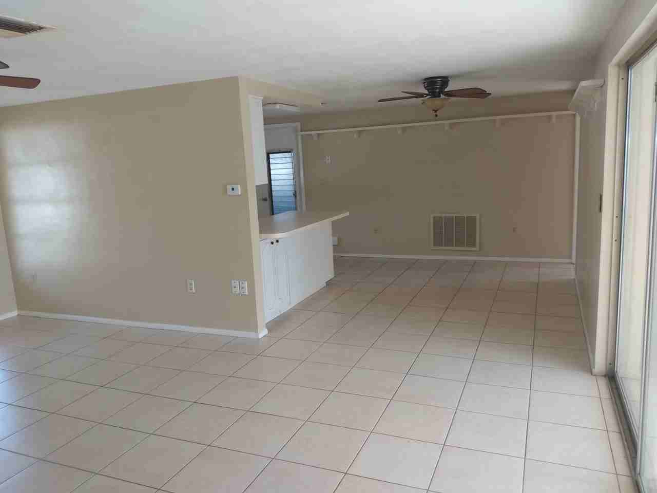 7724 Tyson Dr - Photo 3 of 9