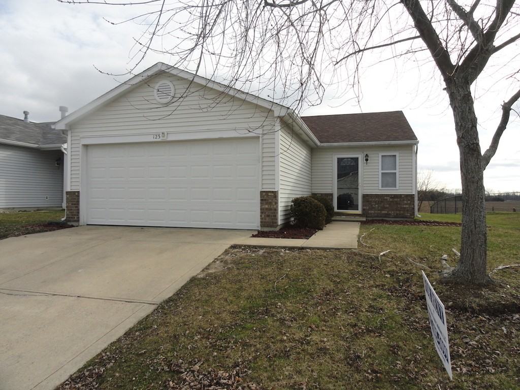 123 Declaration Dr - Photo 2 of 10