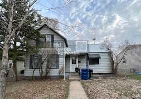 featured image of 414 E 7th Ave