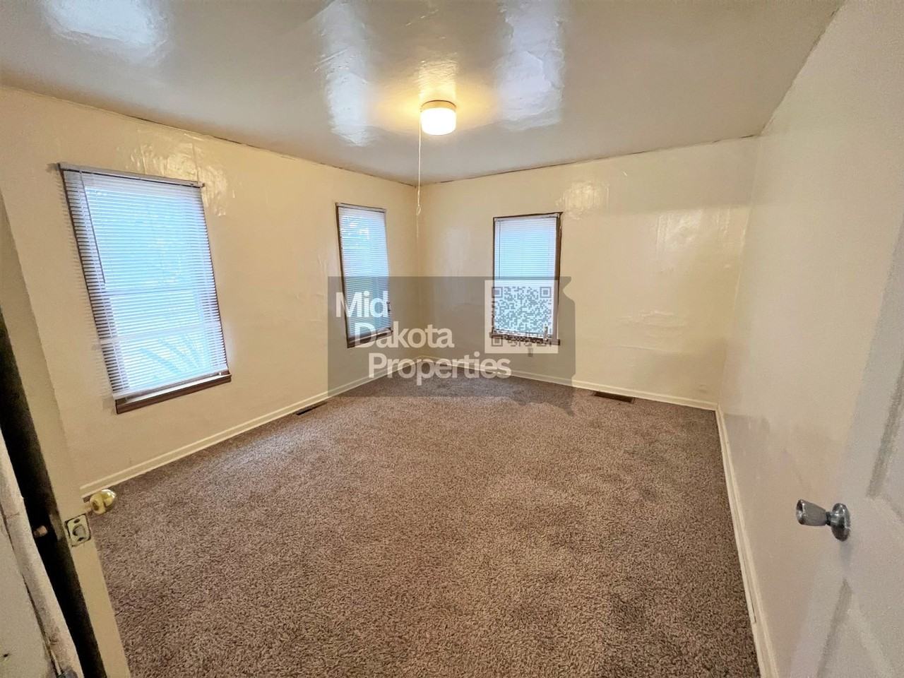 414 E 7th Ave - Photo 5 of 18