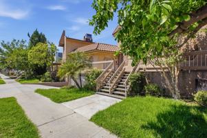 featured image of 1701 Scott Rd