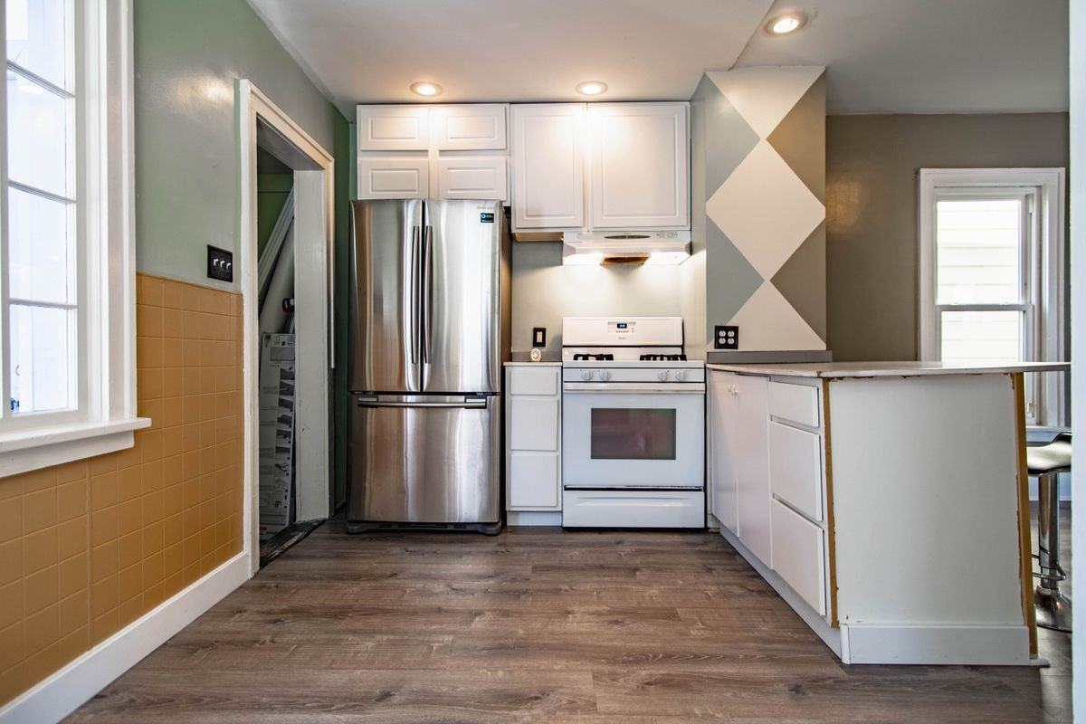 11 Beattie Ave - Photo 4 of 7