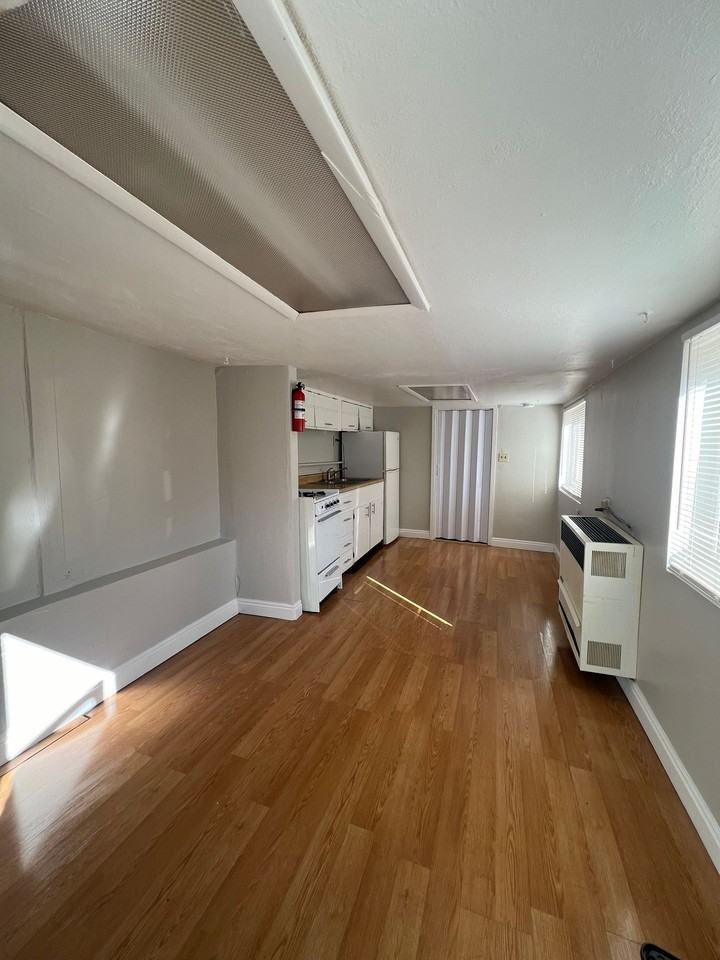505 Canon Ave - Photo 2 of 6