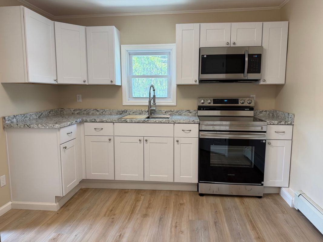 28 Diller Ave
