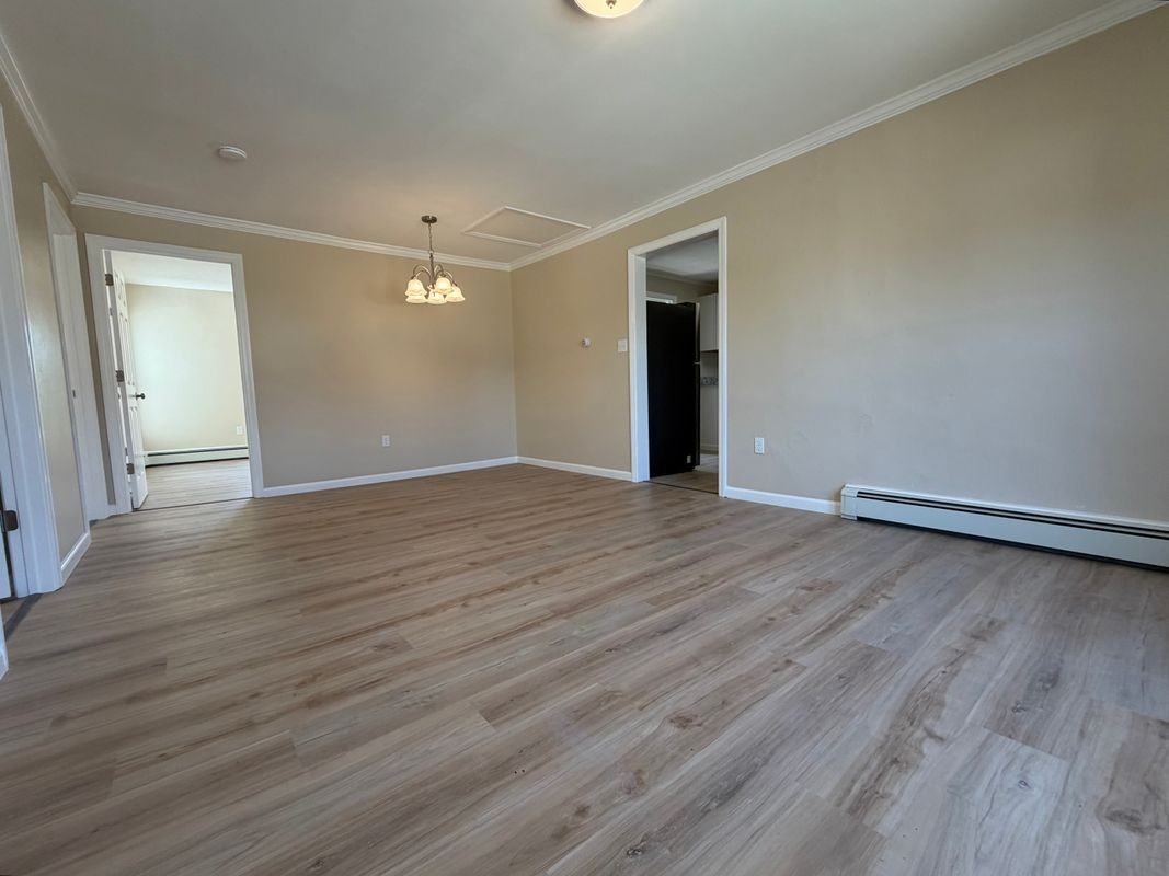 28 Diller Ave - Photo 2 of 4