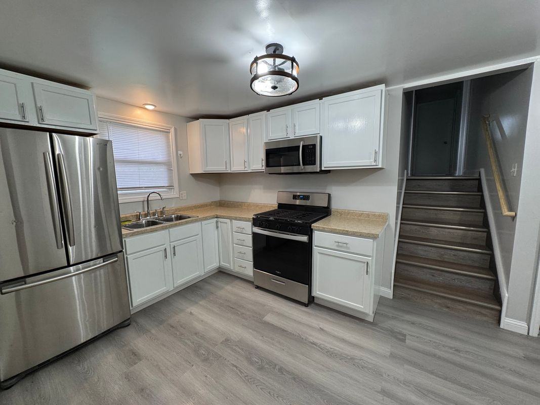 5921 S Racine Ave - Photo 6 of 19