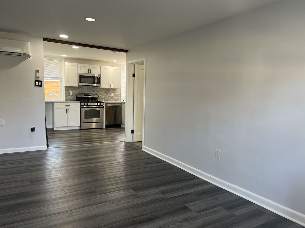 8360 Ferndale St - Photo 2 of 14