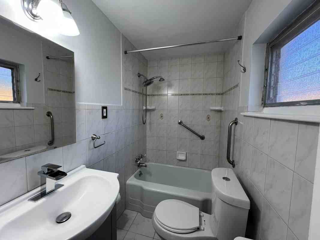 8360 Ferndale St - Photo 7 of 14