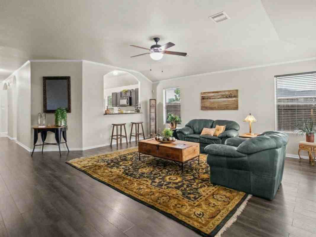 301 Turquoise Trade Dr - Photo 3 of 26