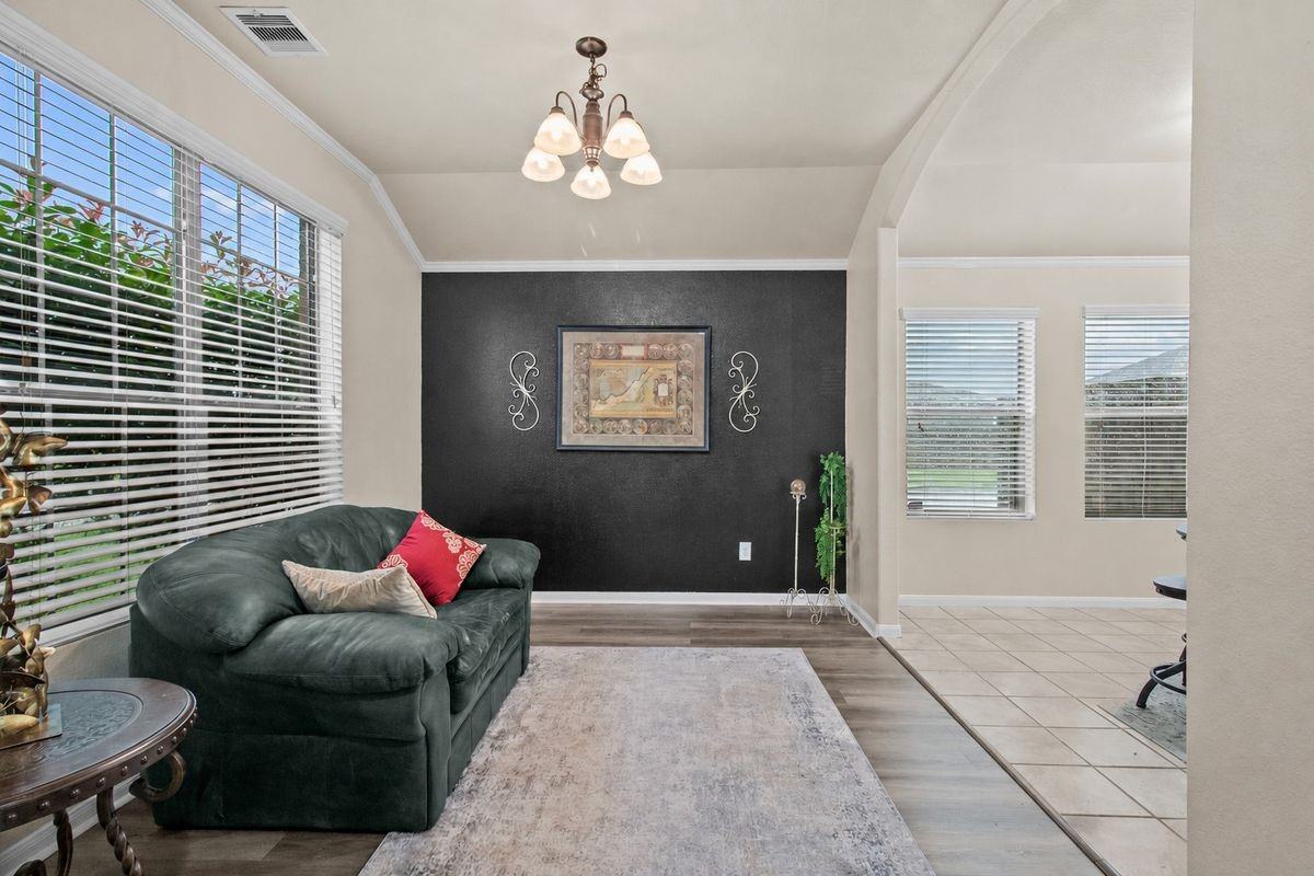 301 Turquoise Trade Dr - Photo 7 of 26