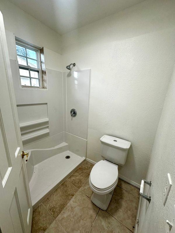 13906 Grant St ##B - Photo 6 of 7