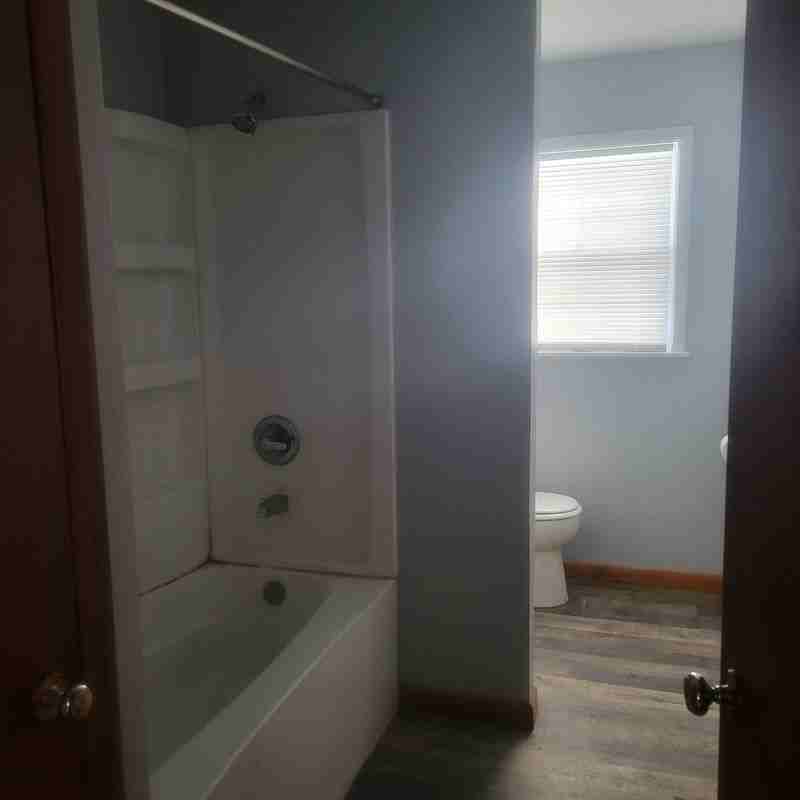 1424 38th St Se - Photo 7 of 10
