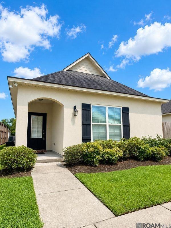 1439 Granby Dr
