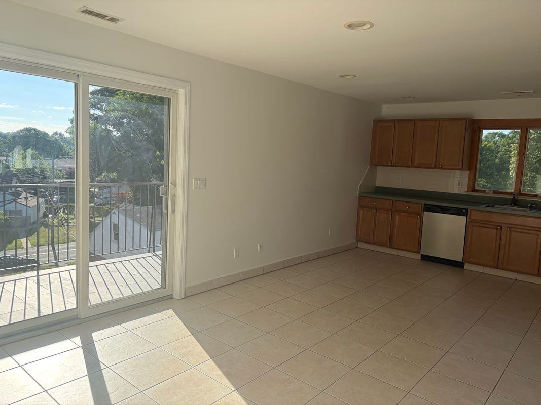 229 Kingston Ave ##2 - Photo 5 of 13