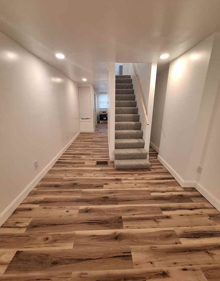 140 Miller Ln - Photo 4 of 11