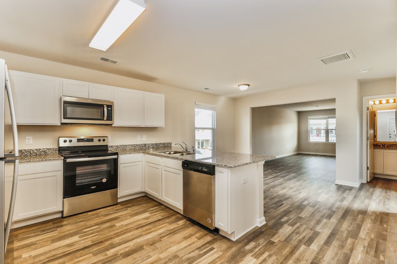 2 Palmetto Breeze Cir - Photo 7 of 15